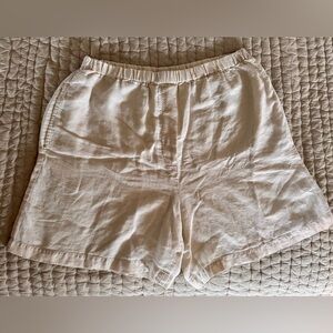 J. Jill Cream High Waist Women Shorts